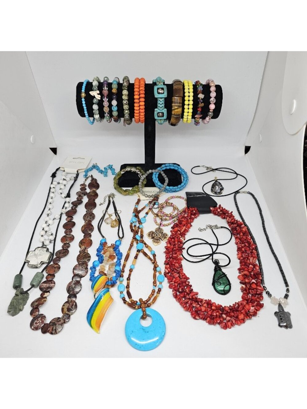 Lot of 26 Gemstone Necklaces Bracelets Earrings Boho Hippie Chic Stone Jewelry